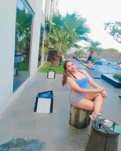 Escort Sandur